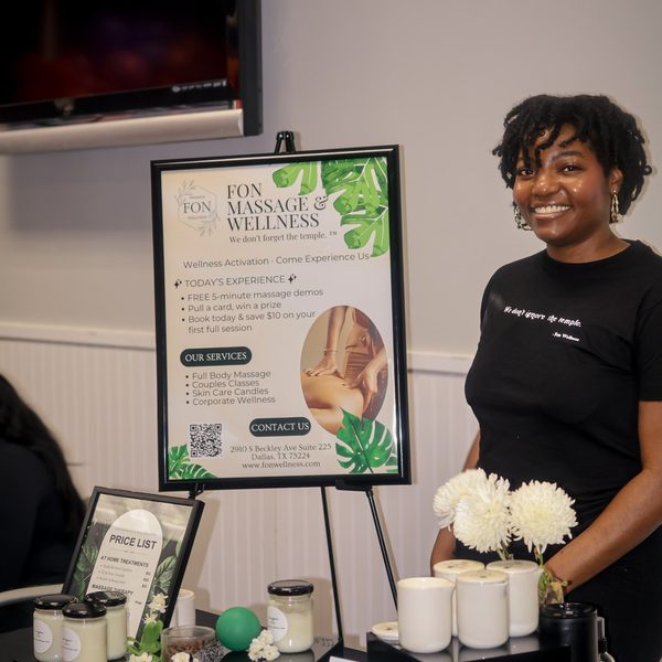 Vendor activations at HikeHER